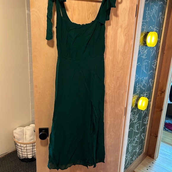 Reformation Twilight Dress - Picture 9 of 9